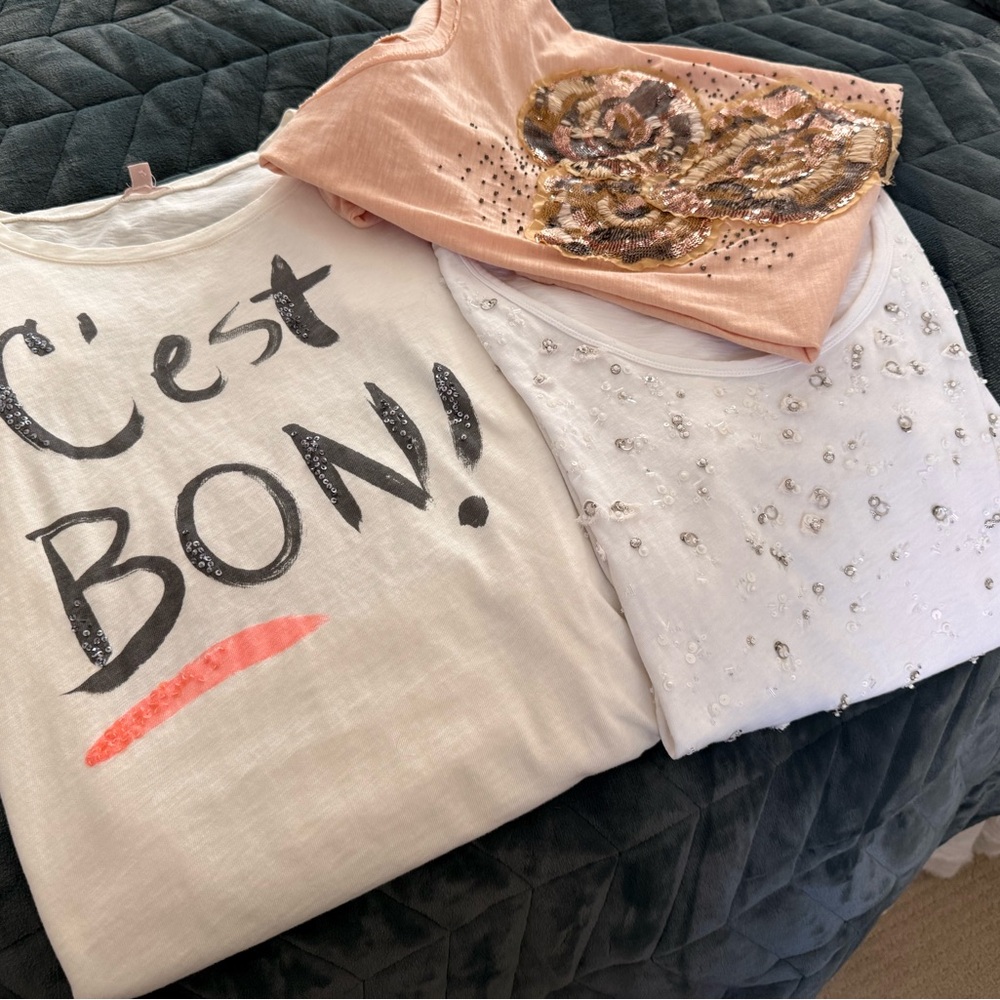 Group of 3J crew T-shirts